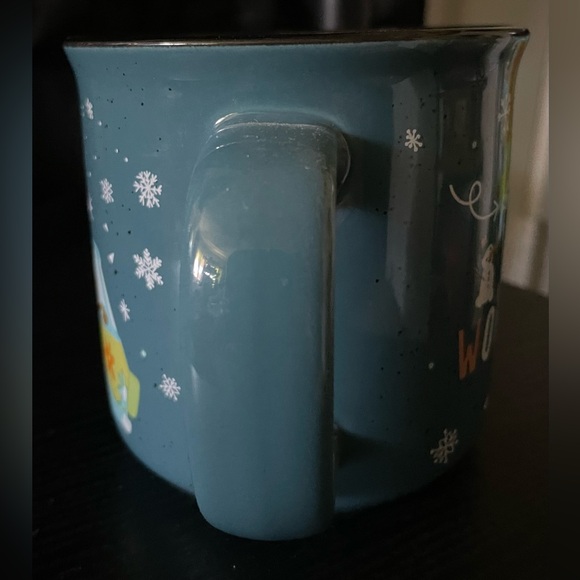 Scooby-Doo Mystery Machine Christmas Ceramic Mug - Picture 4 of 6